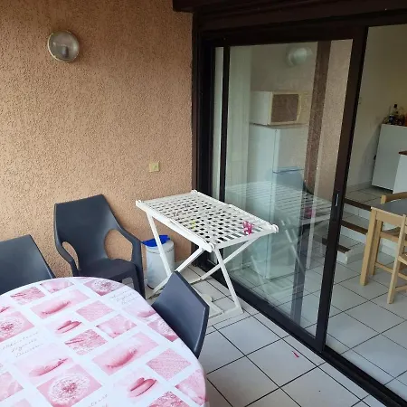 Studio Dans De Tourisme Apartament *