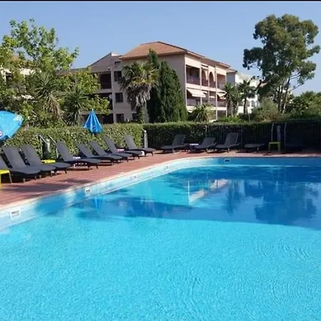 Apartment Studio Dans De Tourisme